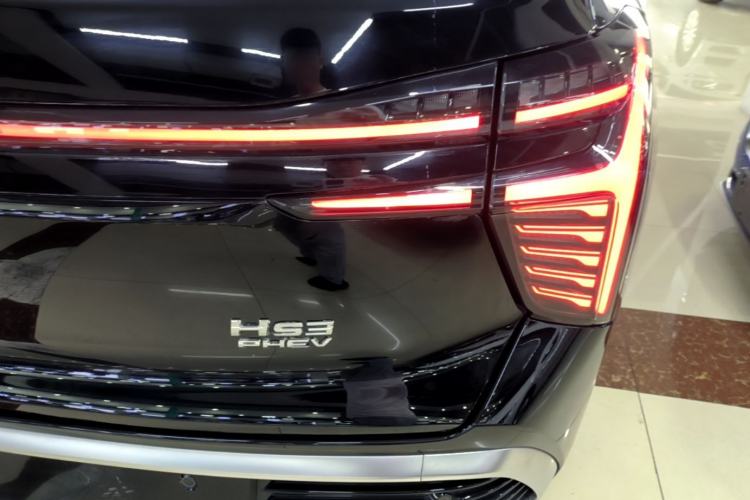 Used Hongqi HS3 PHEV 2024 PHEV 115km Jingwei Edition Right Rear Taillight