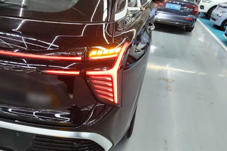 Used Hongqi HS3 PHEV 2024 PHEV 115km Jingwei Edition Right Rear Taillight