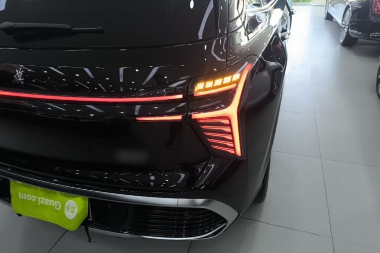 Used Hongqi HS3 PHEV 2024 PHEV 115km Jingwei Edition Right Rear Taillight