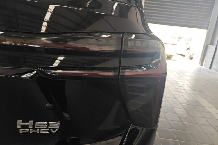 Used Hongqi HS3 PHEV 2024 PHEV 115km Jingwei Edition Right Rear Taillight