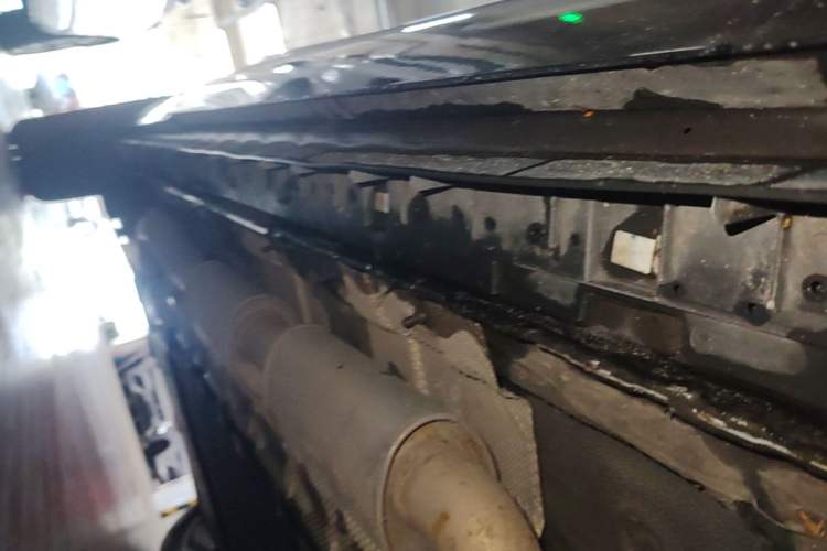 Used Hongqi HS3 PHEV 2024 PHEV 115km Jingwei Edition Right Side Sill