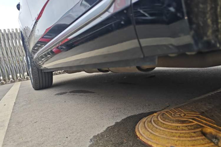 Used Hongqi HS3 PHEV 2024 PHEV 115km Jingwei Edition Right Side Sill