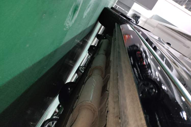 Used Hongqi HS3 PHEV 2024 PHEV 115km Jingwei Edition Right Side Sill