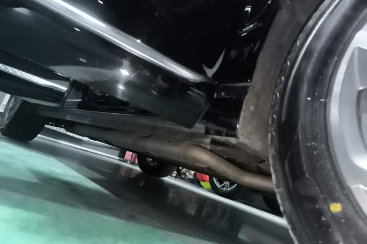Used Hongqi HS3 PHEV 2024 PHEV 115km Jingwei Edition Right Side Sill