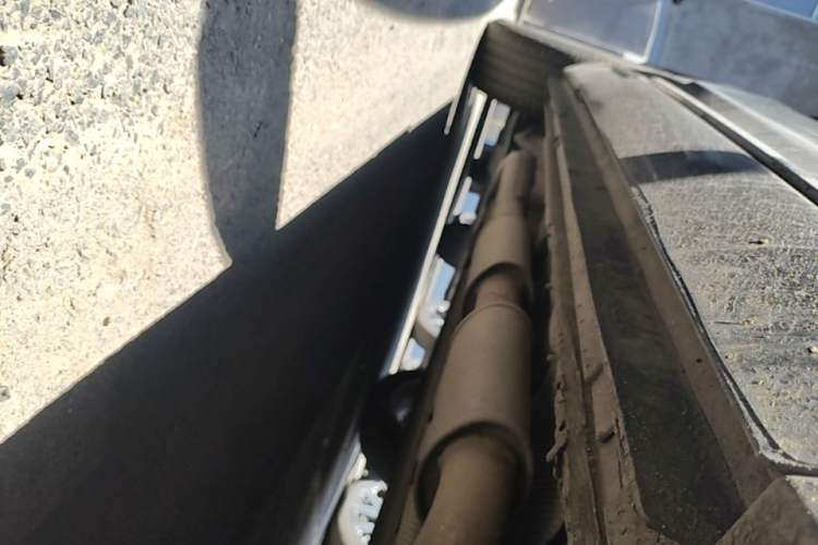 Used Hongqi HS3 PHEV 2024 PHEV 115km Jingwei Edition Right Side Sill