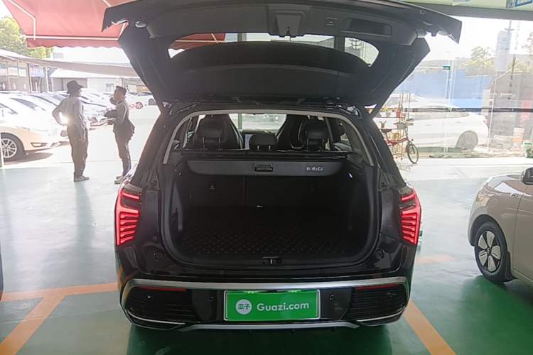 Used Hongqi HS3 PHEV 2024 PHEV 115km Jingwei Edition Trunk