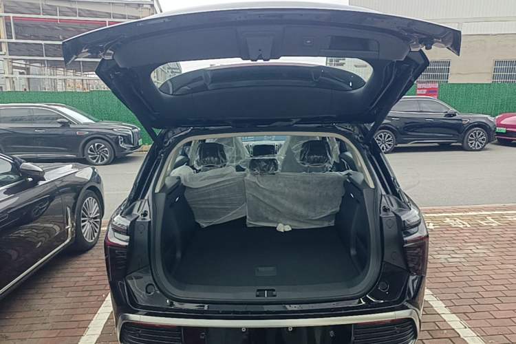 Used Hongqi HS3 PHEV 2024 PHEV 115km Jingwei Edition Trunk