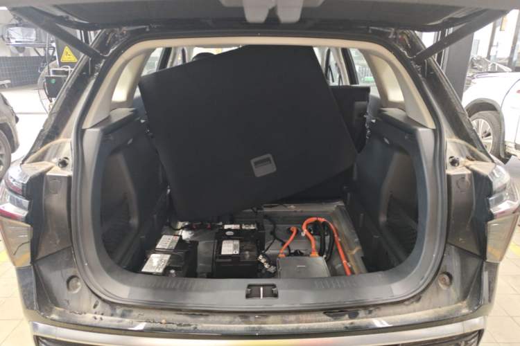 Used Hongqi HS3 PHEV 2024 PHEV 115km Jingwei Edition Trunk