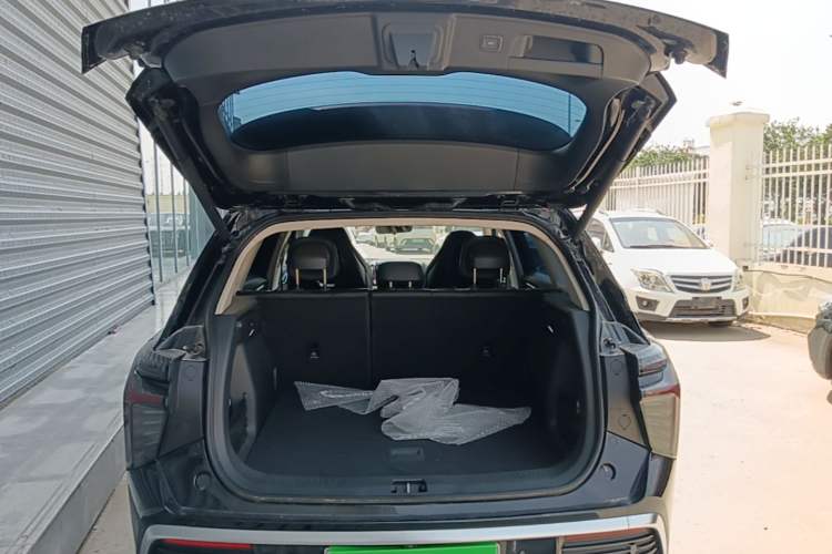Used Hongqi HS3 PHEV 2024 PHEV 115km Jingwei Edition Trunk
