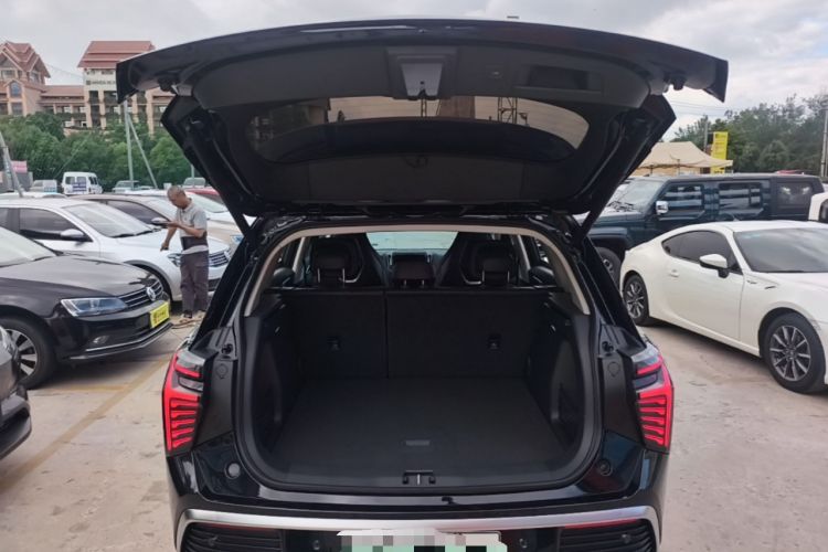 Used Hongqi HS3 PHEV 2024 PHEV 115km Jingwei Edition Trunk