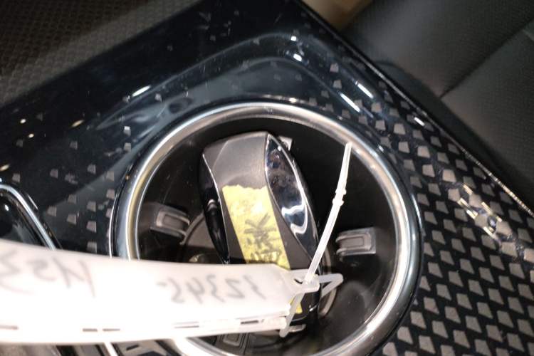 Used Hongqi HS3 PHEV 2024 PHEV 115km Jingwei Edition Vehicle Key