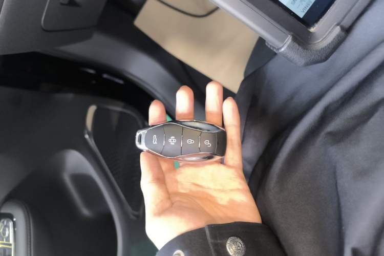 Used Hongqi HS3 PHEV 2024 PHEV 115km Jingwei Edition Vehicle Key