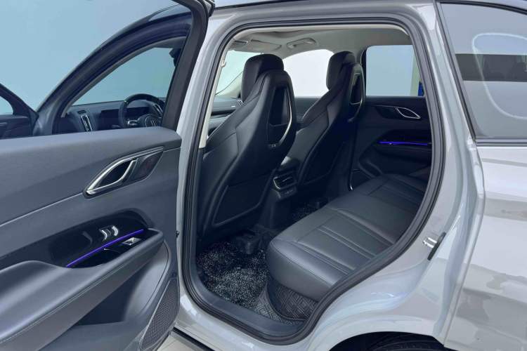Used Hongqi HS3 PHEV 2024 PHEV 115km Jingwei Edition Interior 2
