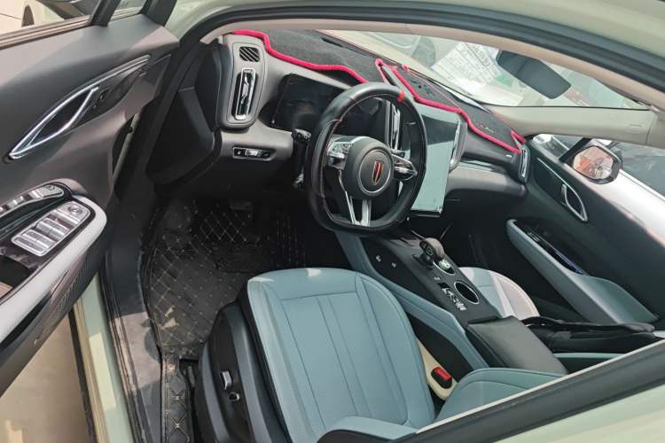 Used Hongqi HS3 PHEV 2024 PHEV 115km Jingwei Edition Driver Seat