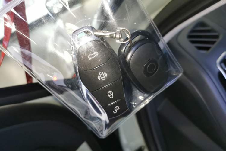 Used Hongqi HS3 PHEV 2024 PHEV 115km Jingwei Edition Interior 1