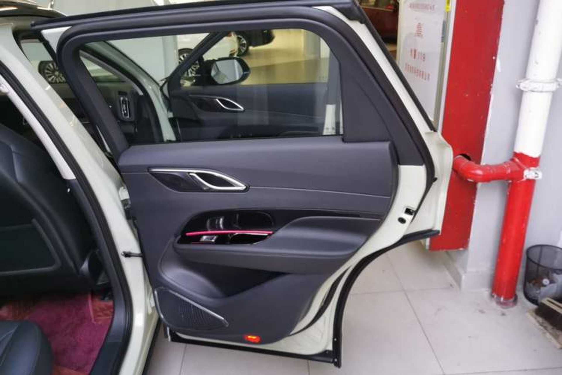 Used Hongqi HS3 PHEV 2024 PHEV 115km Jingwei Edition Interior 6