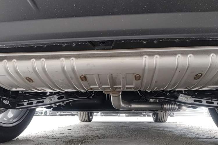 Used Hongqi HS3 PHEV 2024 PHEV 115km Jingwei Edition Chassis Rear