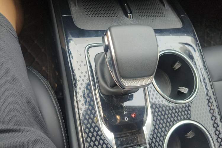 Used Hongqi HS3 PHEV 2024 PHEV 115km Jingwei Edition Gear Lever