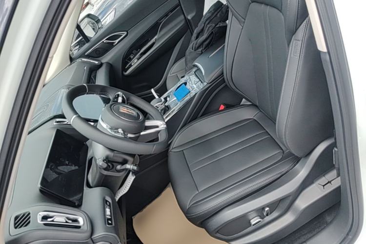 Used Hongqi HS3 PHEV 2024 PHEV 115km Jingwei Edition Left Front Seat