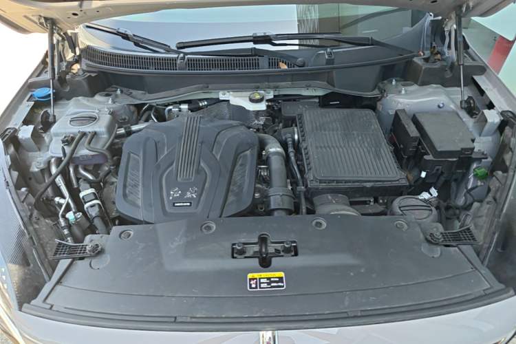 Used Hongqi HS3 PHEV 2024 PHEV 115km Jingwei Edition Engine Bay