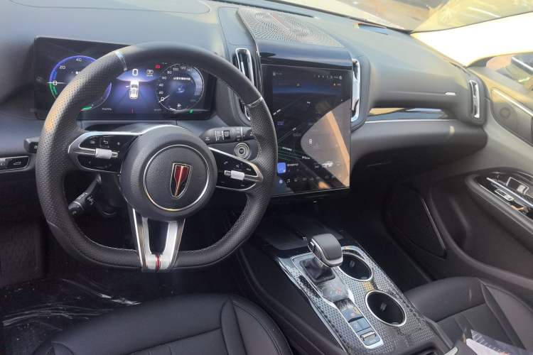 Used Hongqi HS3 PHEV 2024 PHEV 115km Jingwei Edition Interior 4