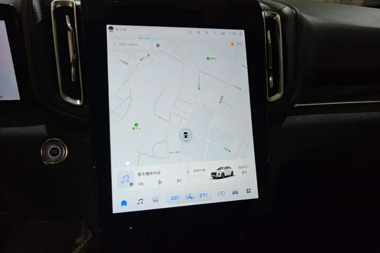 Used Hongqi HS3 PHEV 2024 PHEV 115km Jingwei Edition Audio And AC Panel