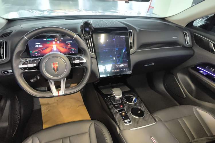 Used Hongqi HS3 PHEV 2024 PHEV 115km Jingwei Edition Audio And AC Panel