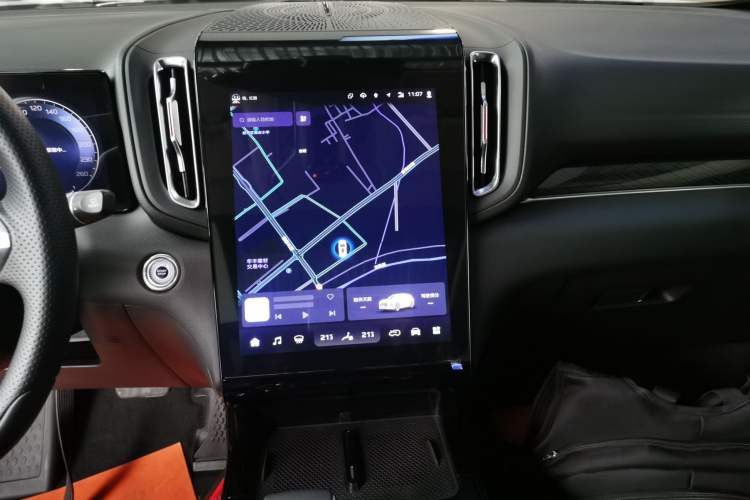 Used Hongqi HS3 PHEV 2024 PHEV 115km Jingwei Edition Audio And AC Panel