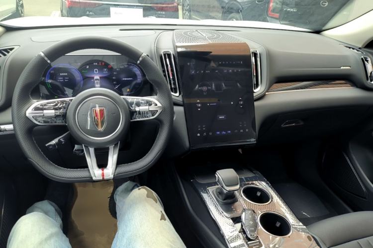 Used Hongqi HS3 PHEV 2024 PHEV 115km Jingwei Edition Center Console