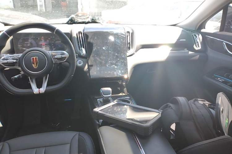 Used Hongqi HS3 PHEV 2024 PHEV 115km Jingwei Edition Center Console