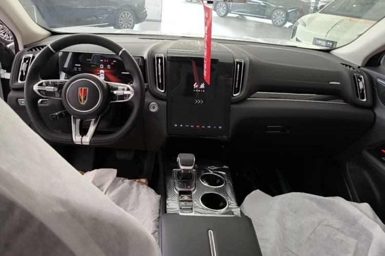 Used Hongqi HS3 PHEV 2024 PHEV 115km Jingwei Edition Center Console