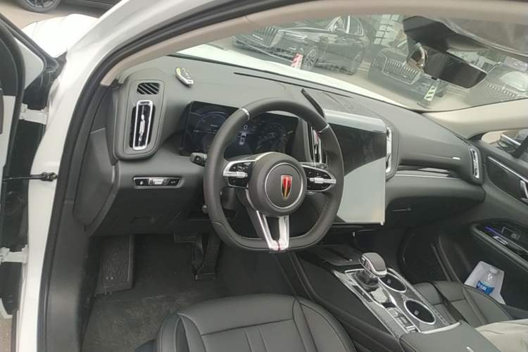 Used Hongqi HS3 PHEV 2024 PHEV 115km Jingwei Edition Center Console