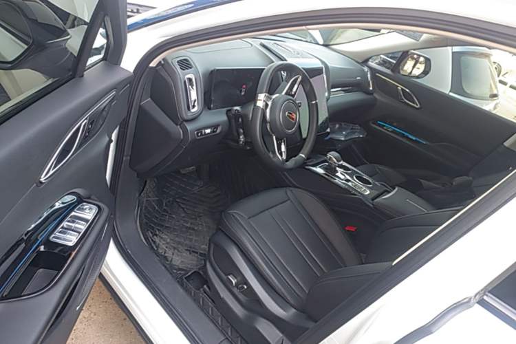 Used Hongqi HS3 PHEV 2024 PHEV 115km Jingwei Edition Driver Seat