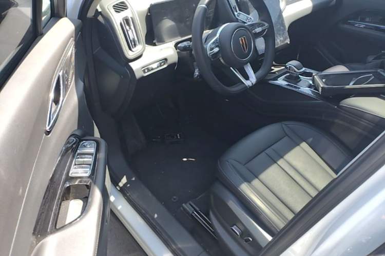 Used Hongqi HS3 PHEV 2024 PHEV 115km Jingwei Edition Driver Seat