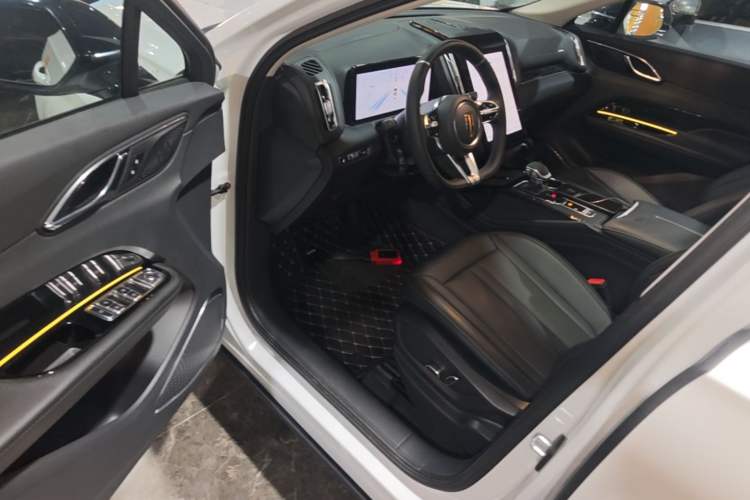 Used Hongqi HS3 PHEV 2024 PHEV 115km Jingwei Edition Driver Seat