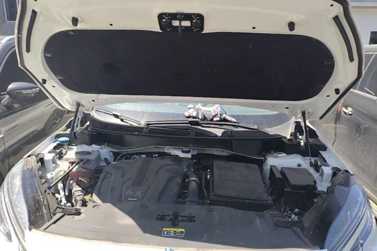 Used Hongqi HS3 PHEV 2024 PHEV 115km Jingwei Edition Engine Bay