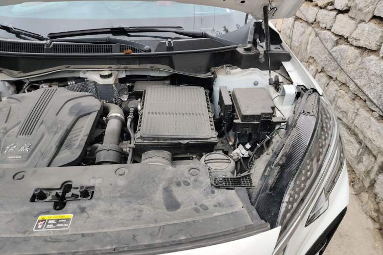 Used Hongqi HS3 PHEV 2024 PHEV 115km Jingwei Edition Engine Bay Left
