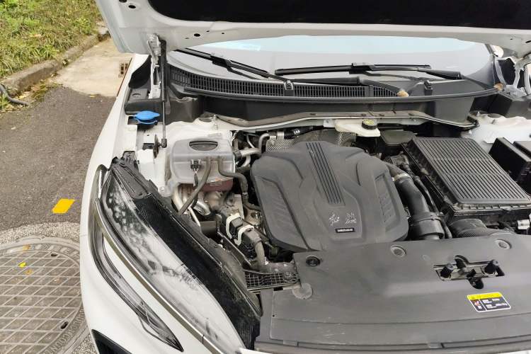 Used Hongqi HS3 PHEV 2024 PHEV 115km Jingwei Edition Engine Bay Right