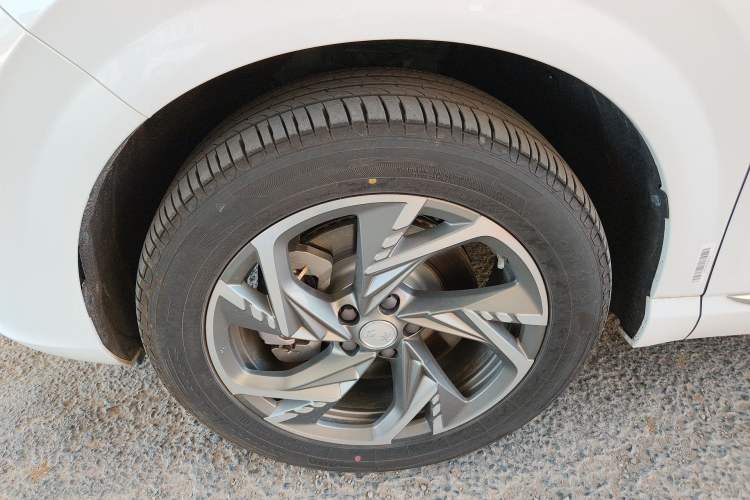 Used Hongqi HS3 PHEV 2024 PHEV 115km Jingwei Edition Exterior 4