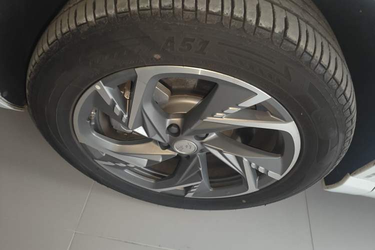 Used Hongqi HS3 PHEV 2024 PHEV 115km Jingwei Edition Exterior 7