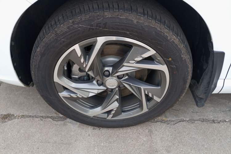 Used Hongqi HS3 PHEV 2024 PHEV 115km Jingwei Edition Exterior 7