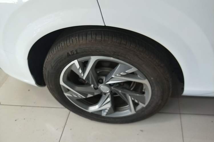 Used Hongqi HS3 PHEV 2024 PHEV 115km Jingwei Edition Exterior 8