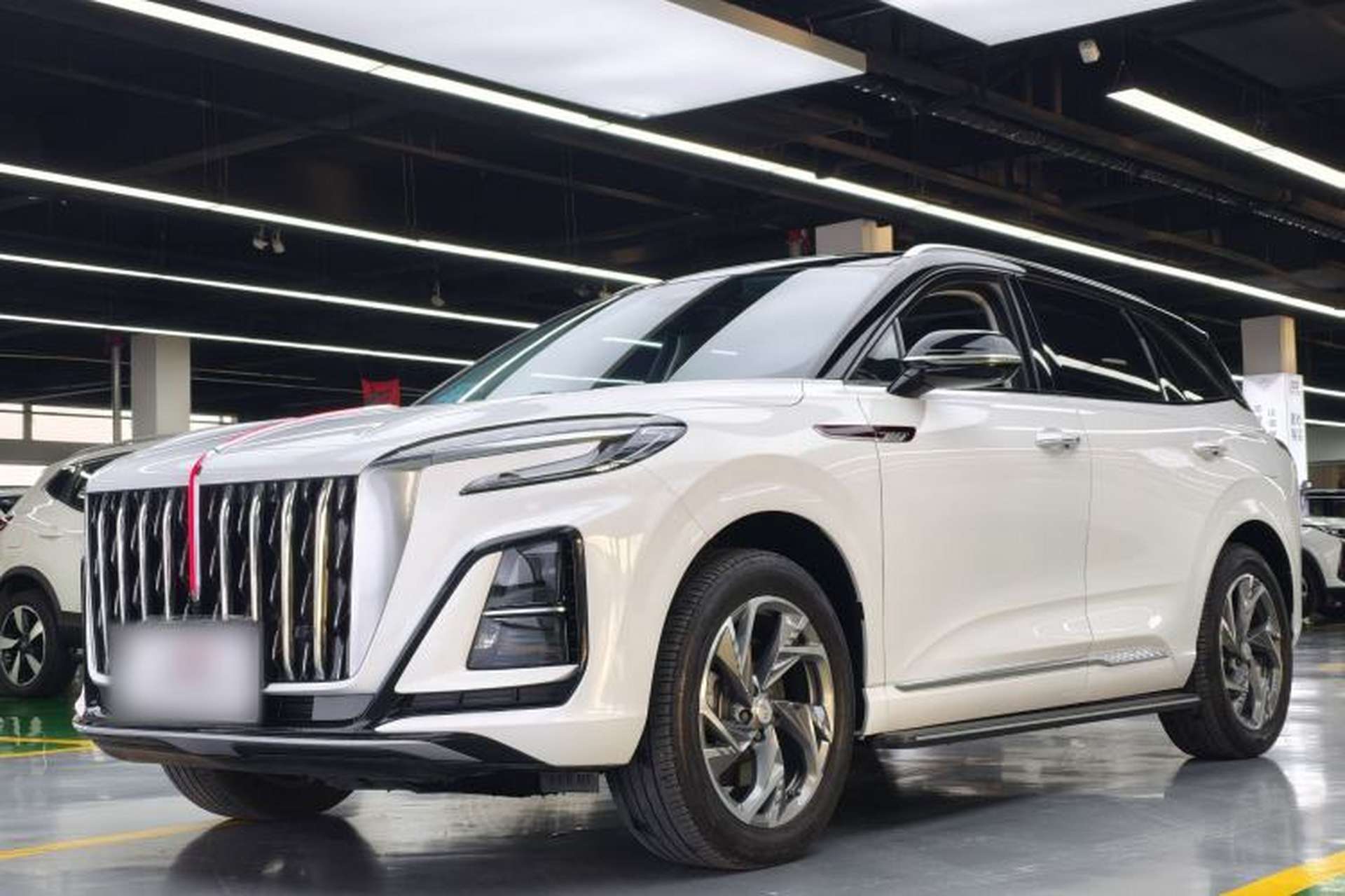 Used Hongqi HS3 PHEV 2024 PHEV 115km Jingwei Edition Front Left 45 Deg
