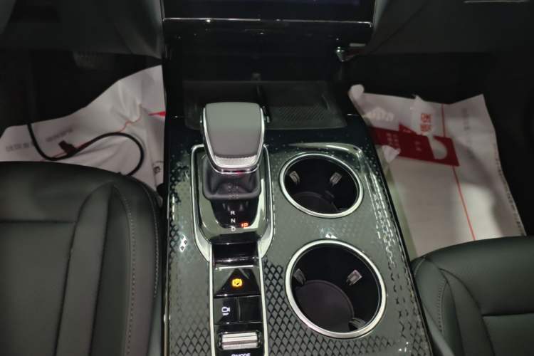 Used Hongqi HS3 PHEV 2024 PHEV 115km Jingwei Edition Gear Lever