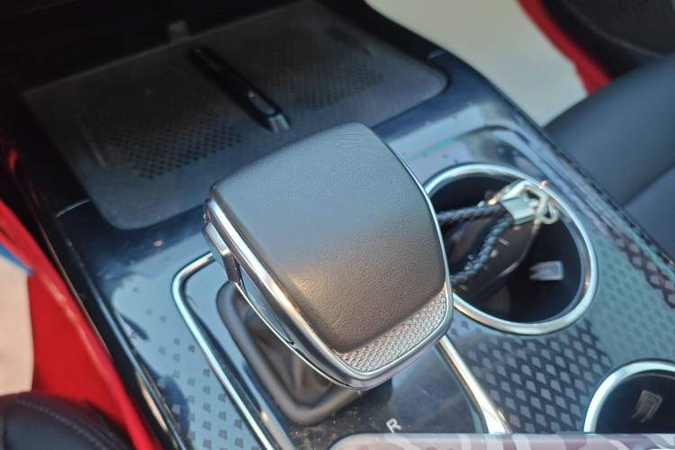 Used Hongqi HS3 PHEV 2024 PHEV 115km Jingwei Edition Gear Lever