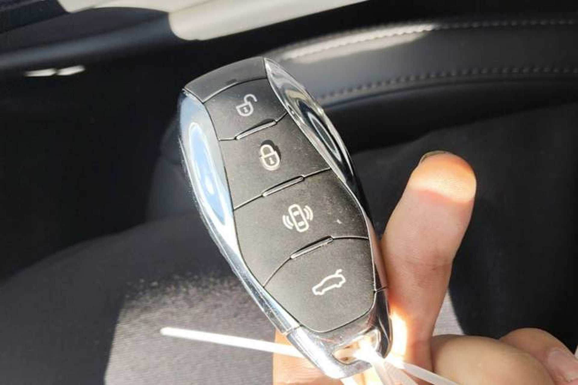 Used Hongqi HS3 PHEV 2024 PHEV 115km Jingwei Edition Interior 1