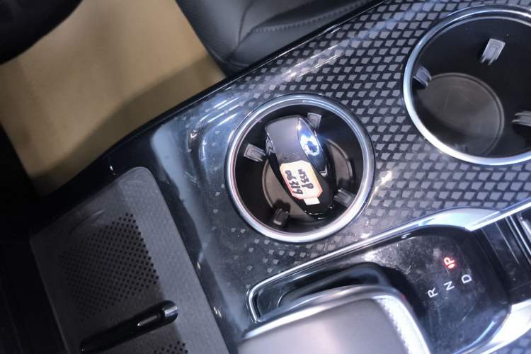 Used Hongqi HS3 PHEV 2024 PHEV 115km Jingwei Edition Interior 1