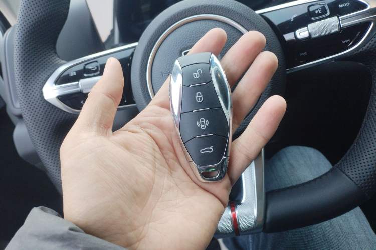 Used Hongqi HS3 PHEV 2024 PHEV 115km Jingwei Edition Interior 1