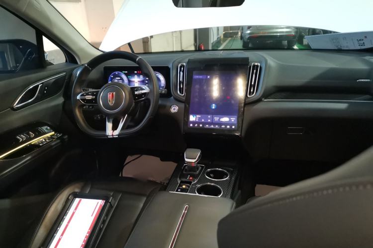 Used Hongqi HS3 PHEV 2024 PHEV 115km Jingwei Edition Interior 2