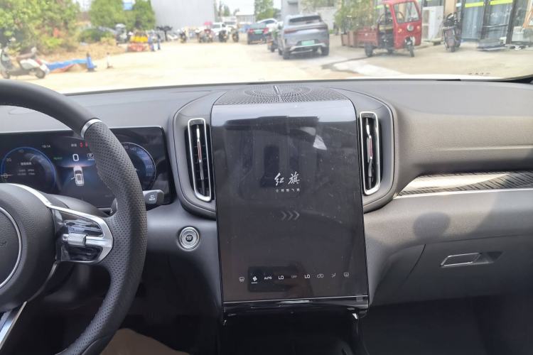 Used Hongqi HS3 PHEV 2024 PHEV 115km Jingwei Edition Interior 3